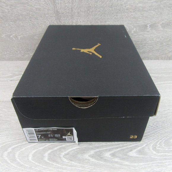 Air Jordan 1 Low GS Size 7Y White Hyper Royal Black Shoes NEW - Picture 13 of 14